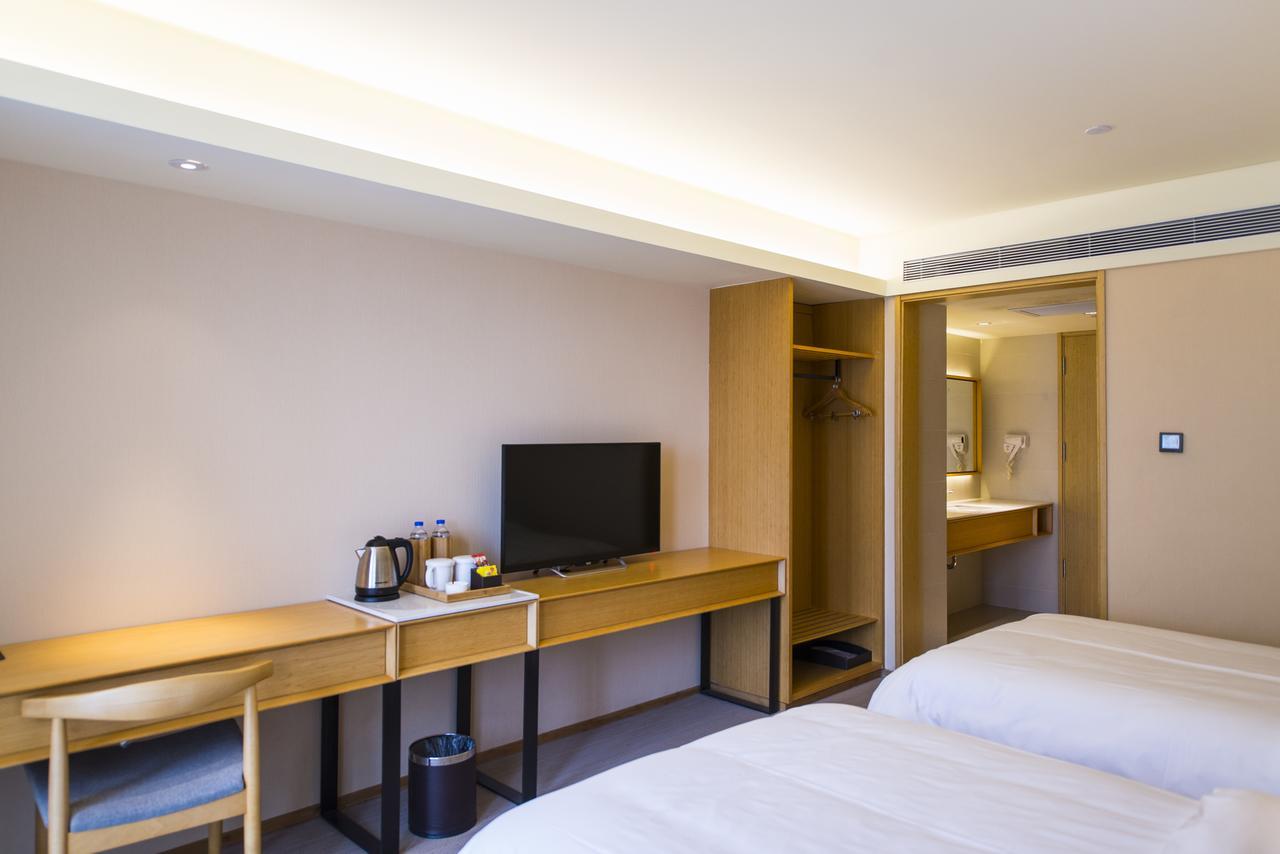 Ji Hotel Shanghai Hongqiao Transport Hub Linkong Zone Εξωτερικό φωτογραφία