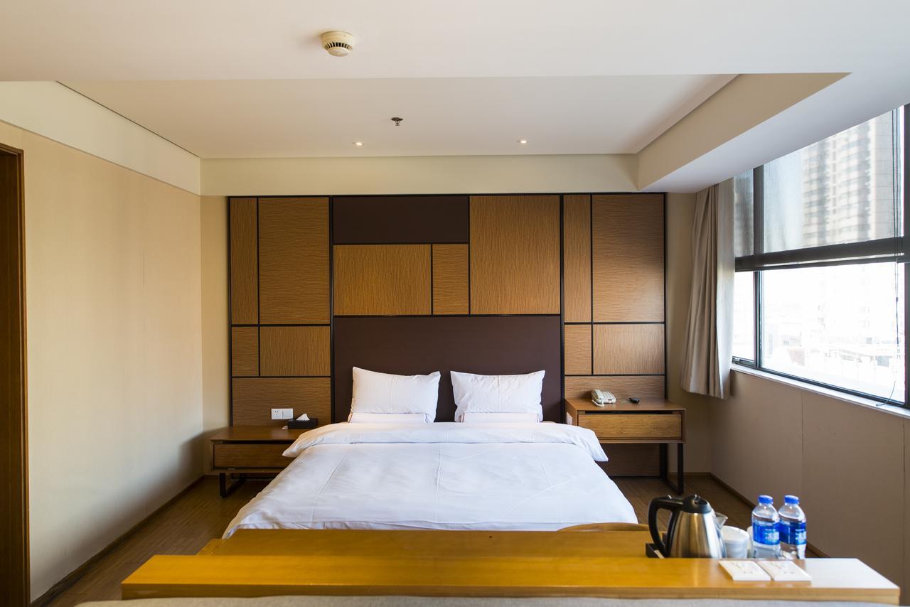 Ji Hotel Shanghai Hongqiao Transport Hub Linkong Zone Εξωτερικό φωτογραφία