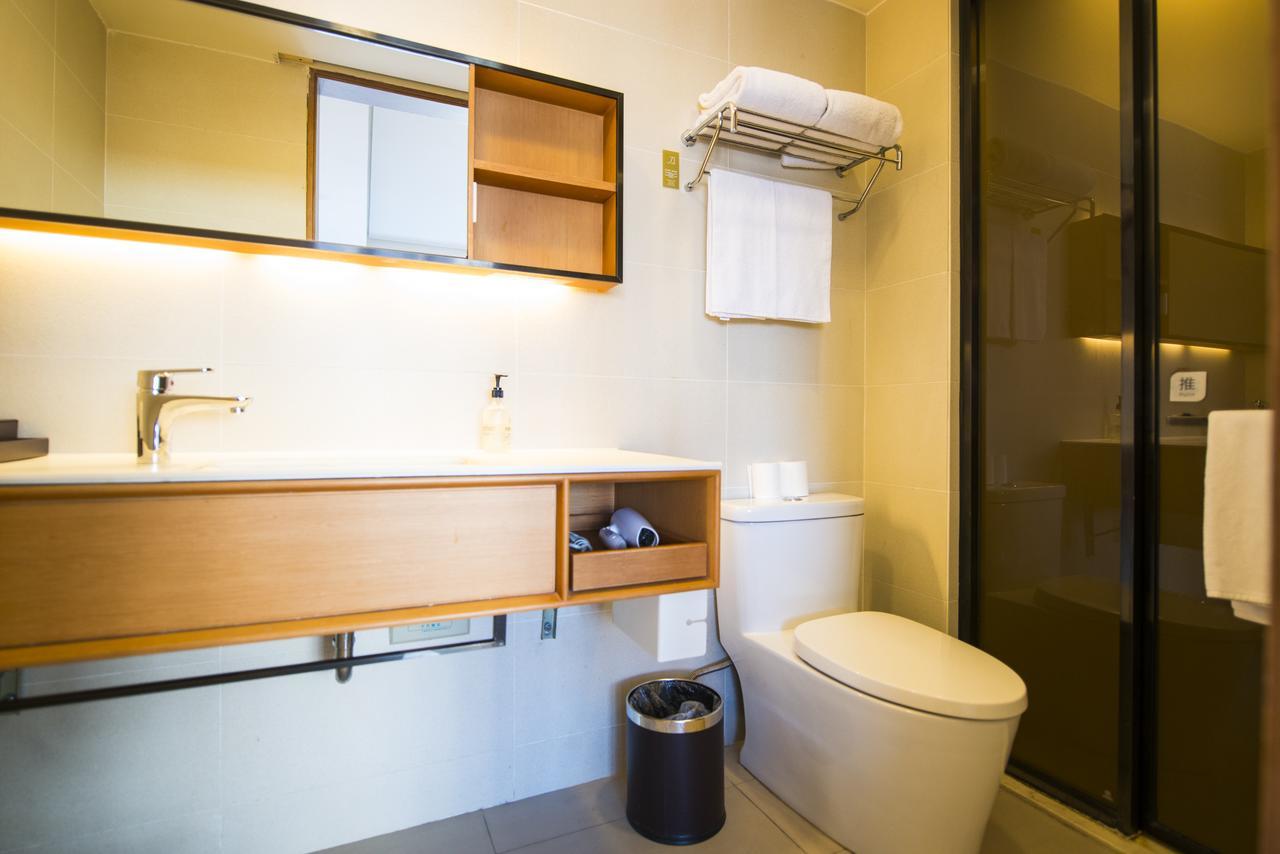 Ji Hotel Shanghai Hongqiao Transport Hub Linkong Zone Εξωτερικό φωτογραφία