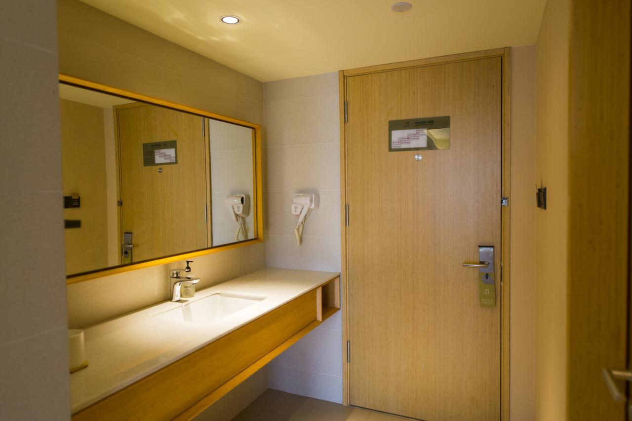 Ji Hotel Shanghai Hongqiao Transport Hub Linkong Zone Εξωτερικό φωτογραφία