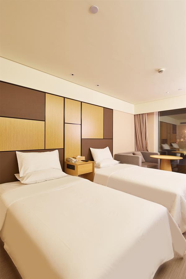 Ji Hotel Shanghai Hongqiao Transport Hub Linkong Zone Εξωτερικό φωτογραφία