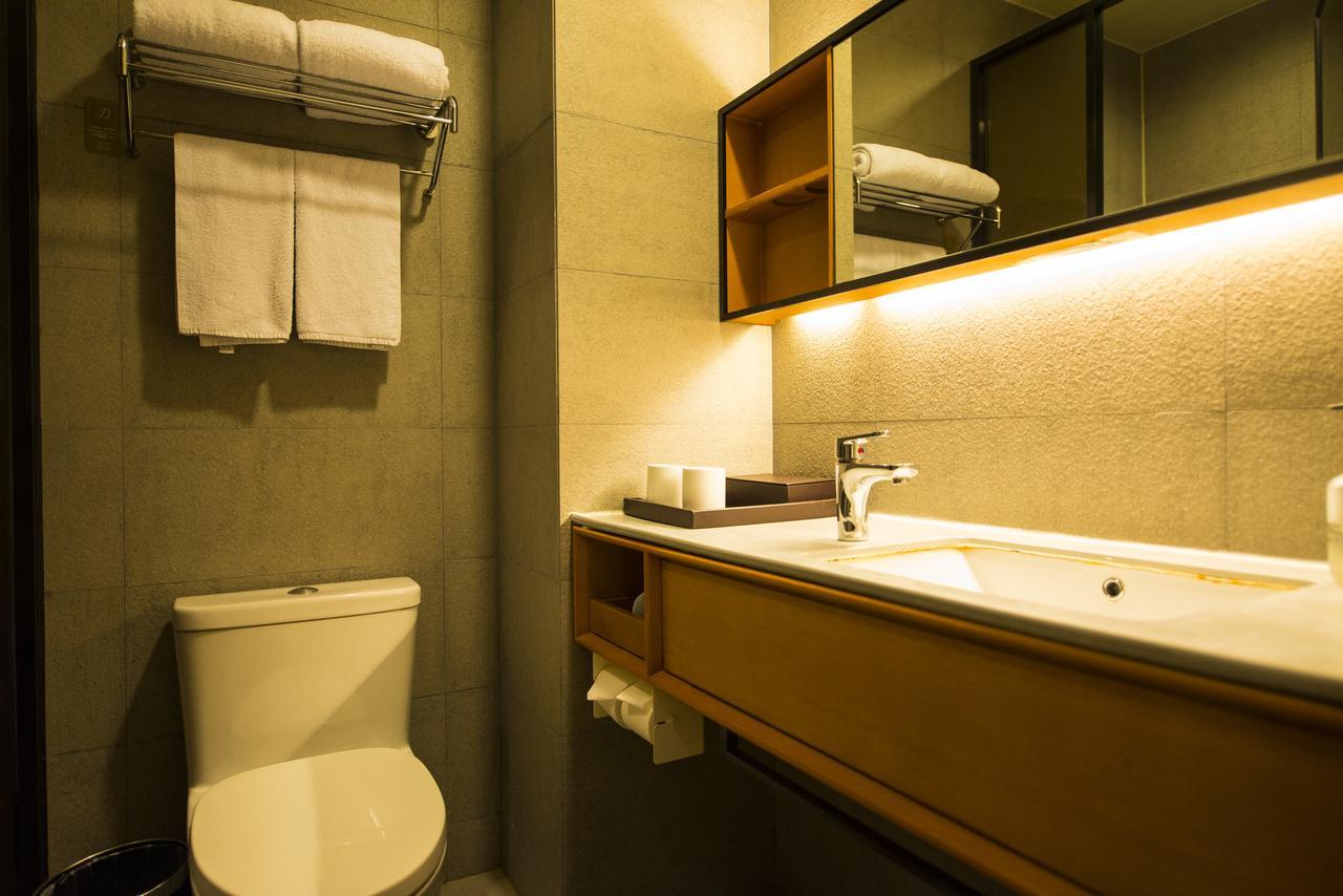 Ji Hotel Shanghai Hongqiao Transport Hub Linkong Zone Εξωτερικό φωτογραφία